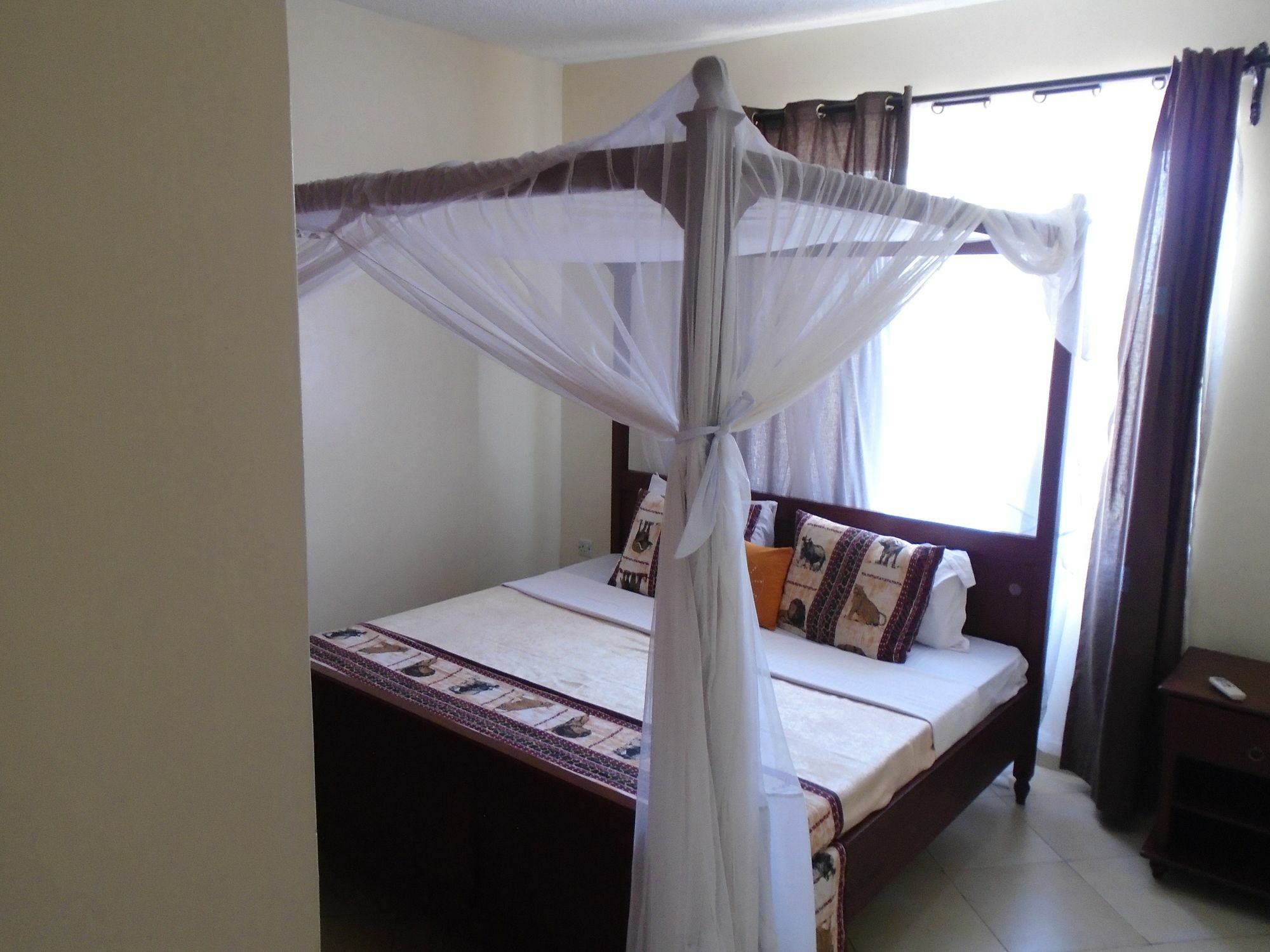 Pawenzi Serviced Apartments Mombasa Exterior foto