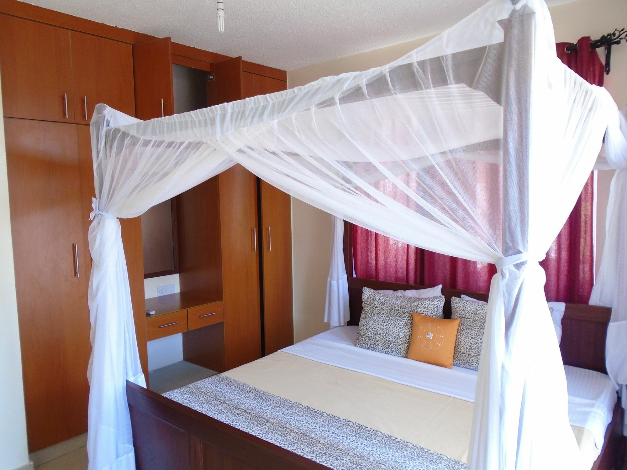 Pawenzi Serviced Apartments Mombasa Exterior foto