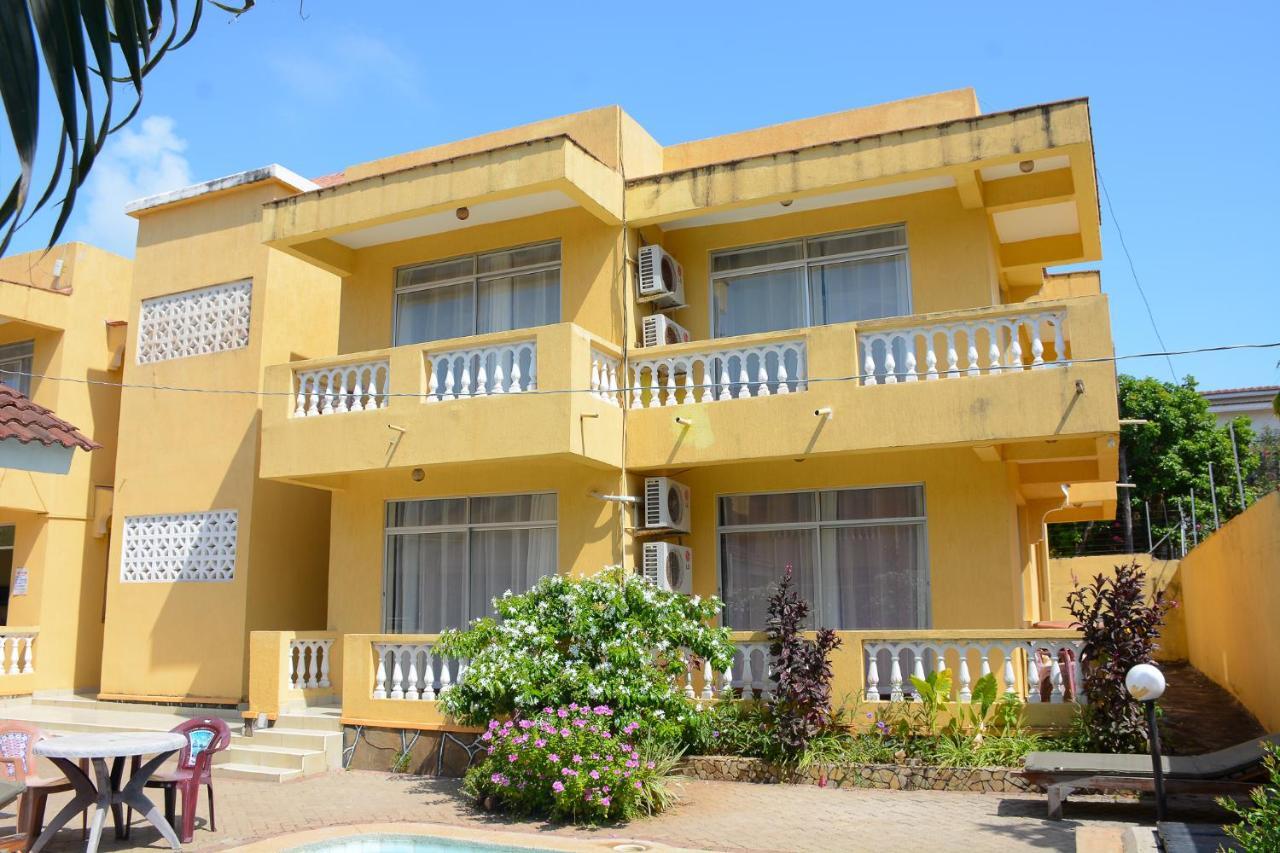 Pawenzi Serviced Apartments Mombasa Exterior foto
